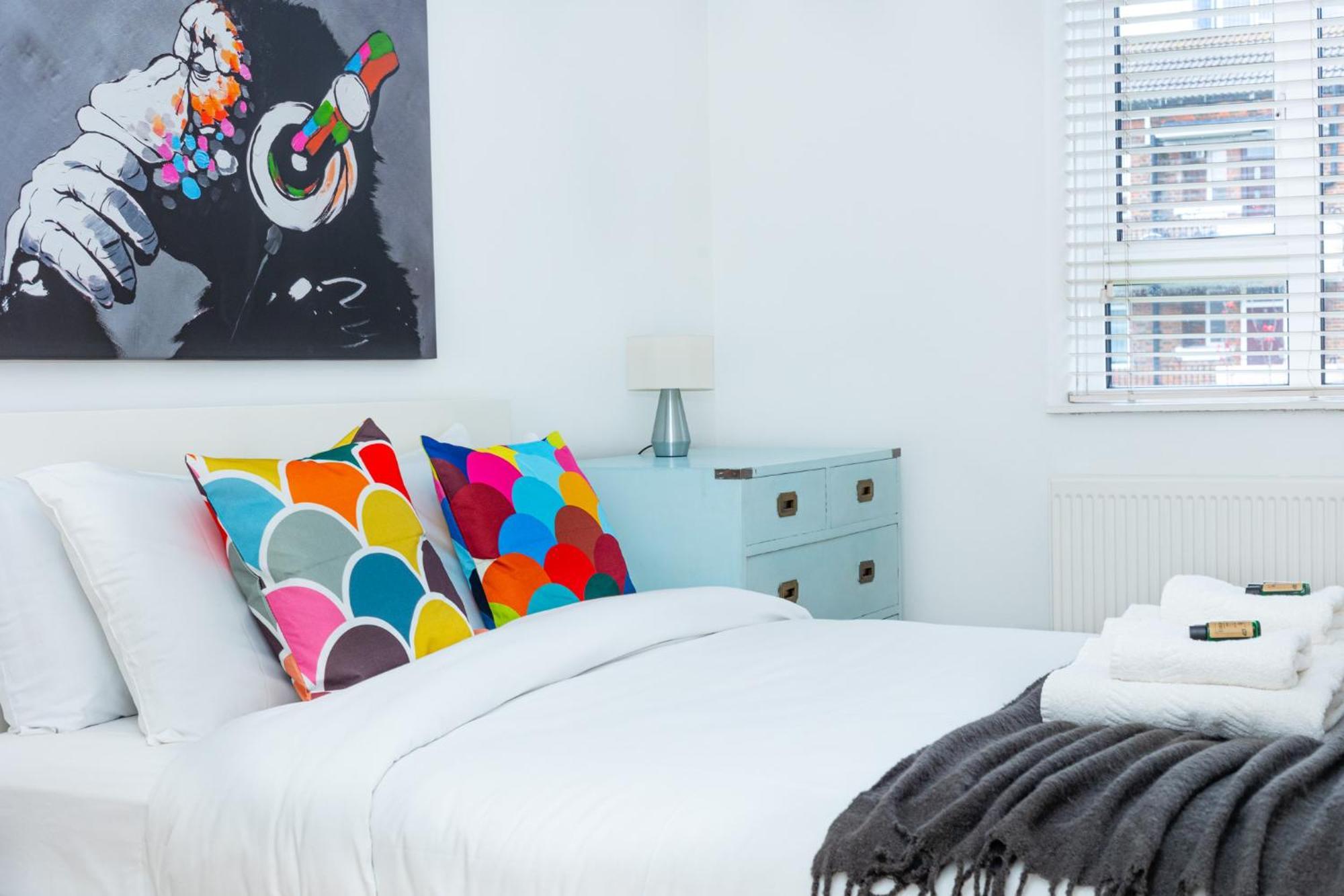 Bright Modern 1 Bedroom Flat, 5 Min To Vauxhall St ลอนดอน ภายนอก รูปภาพ