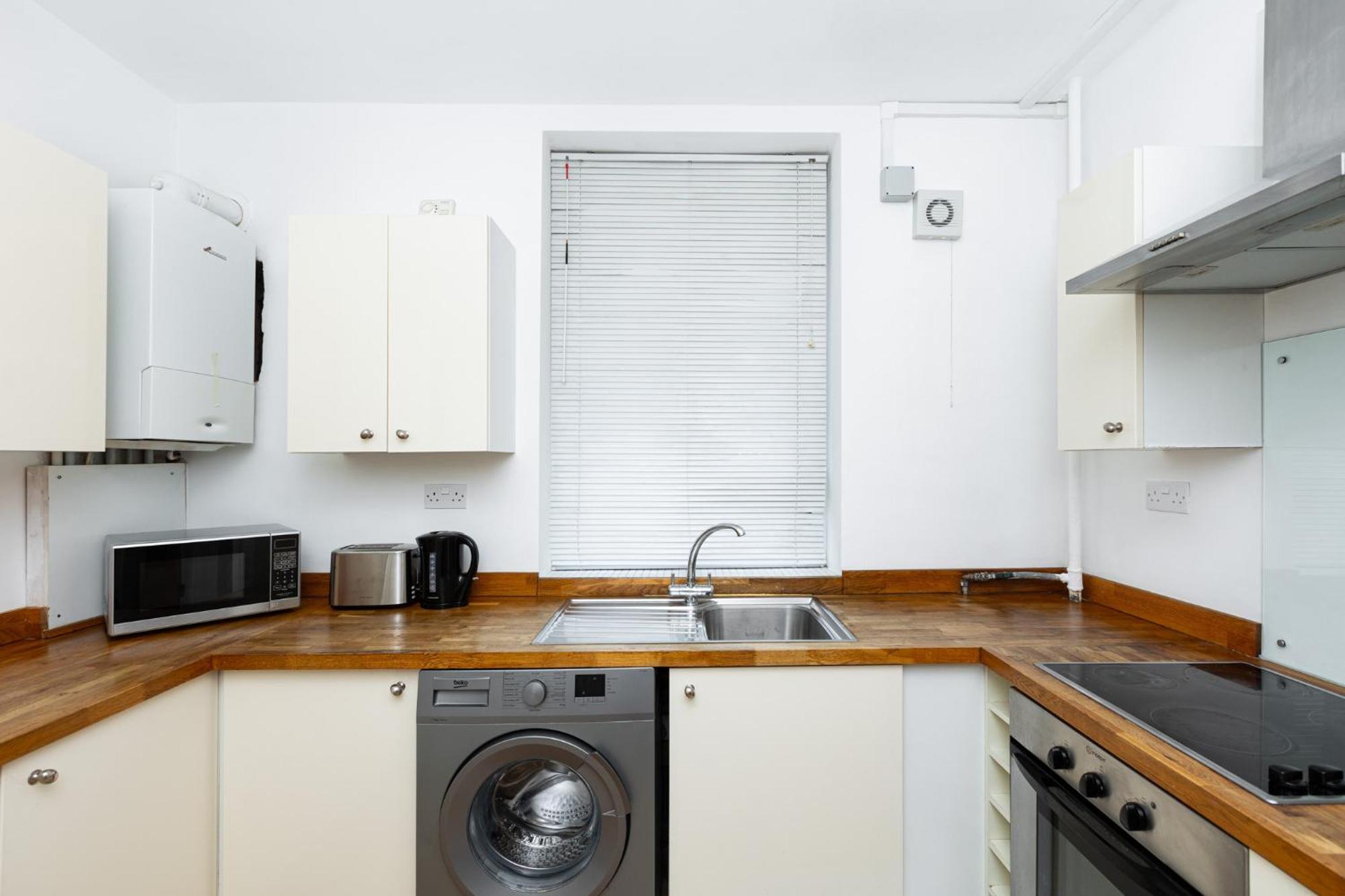 Bright Modern 1 Bedroom Flat, 5 Min To Vauxhall St ลอนดอน ภายนอก รูปภาพ